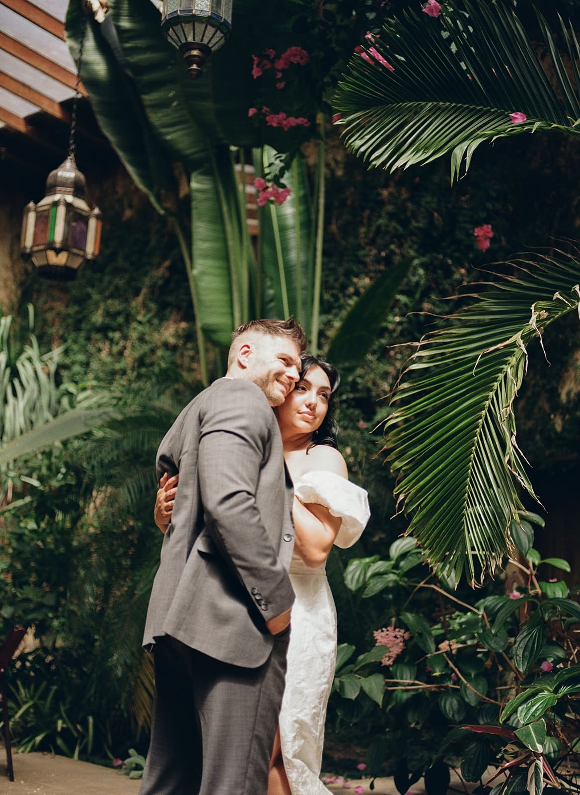 Villa catalana engagement session