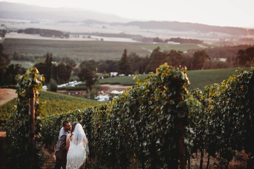 eola hills legacy estate vineyard Wedding
