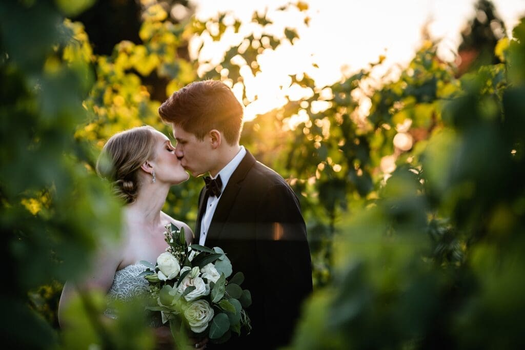 Oregon vineyard wedding venues